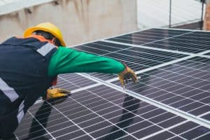 Does Cleaning Solar Panels Make A Difference?