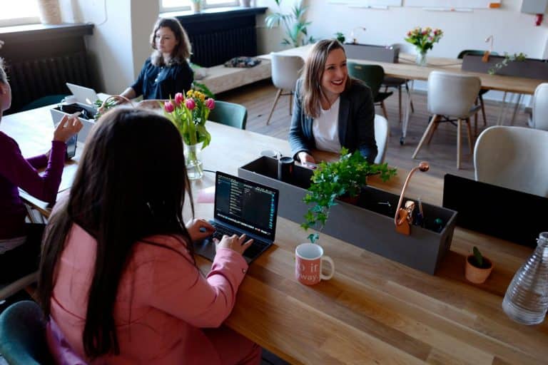 How to Create an Office Cleaning Schedule That Works