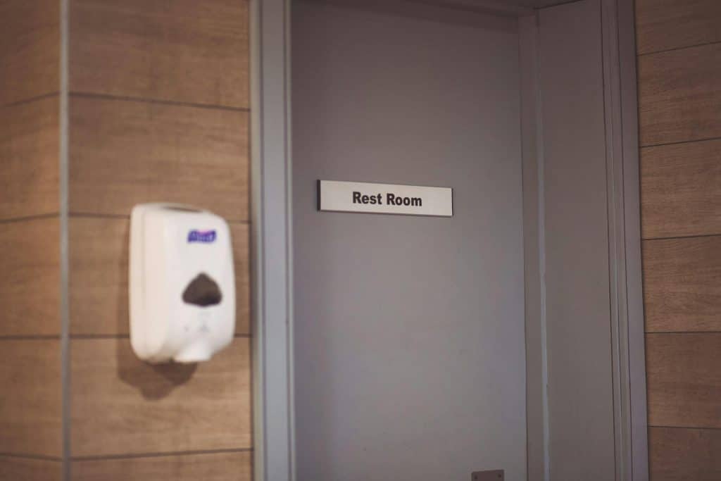 How To Maintain Bathroom Hygiene